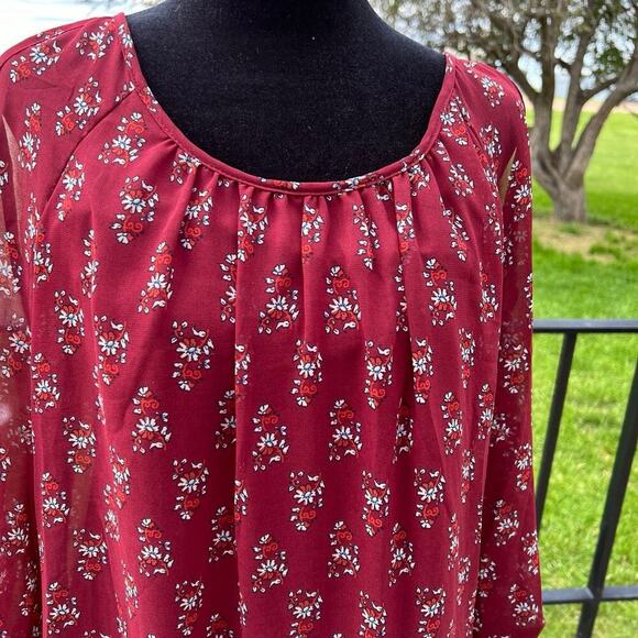 Aula sheer burgundy top, ruffle hem & open shoulder, women's size M - Picture 2 of 12